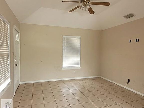 2nd image of 4679 Palacio Real Dr