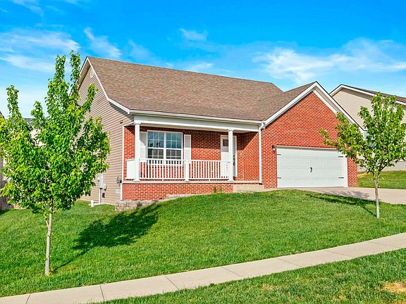 2nd image of 3002 Thorntree Ln