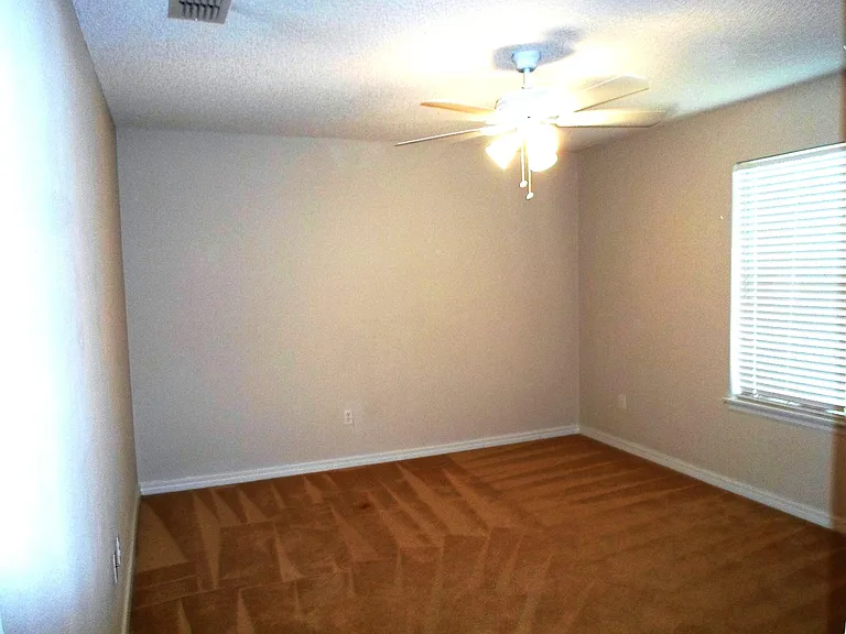 2045 Catline Cir — Photo 6