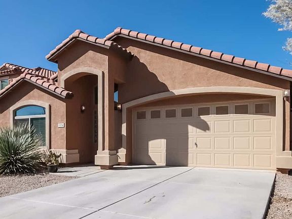 2nd image of 33256 N Sandstone Dr