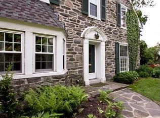 96 W Levering Mill Rd, Bala Cynwyd, PA 19004