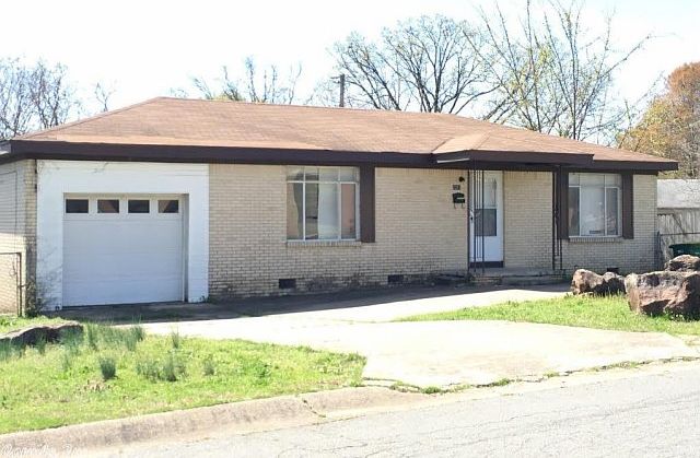 1st image of 2207 Virginia Dr