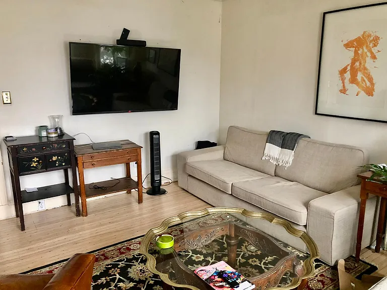 37 Orient St — Photo 10
