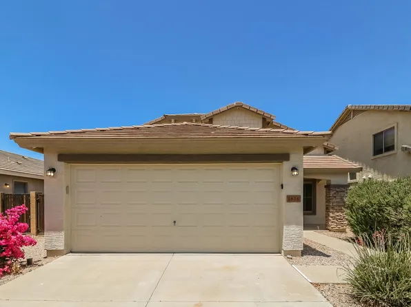 1616 W Appaloosa Way, San Tan Valley, AZ 85142