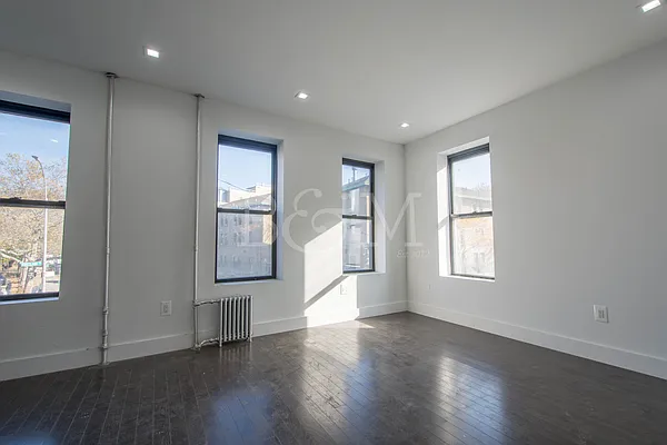 Rented by Brick&Mortar | media 24