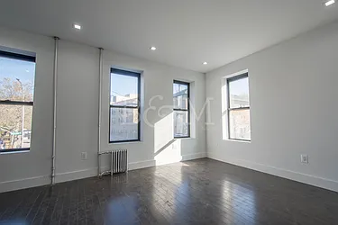 Rented by Brick&Mortar