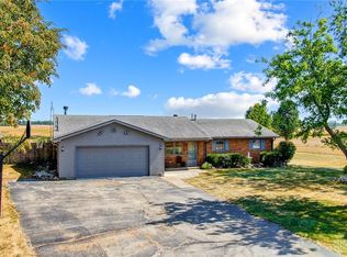 3270 Craig Rd, Springfield, OH 45502