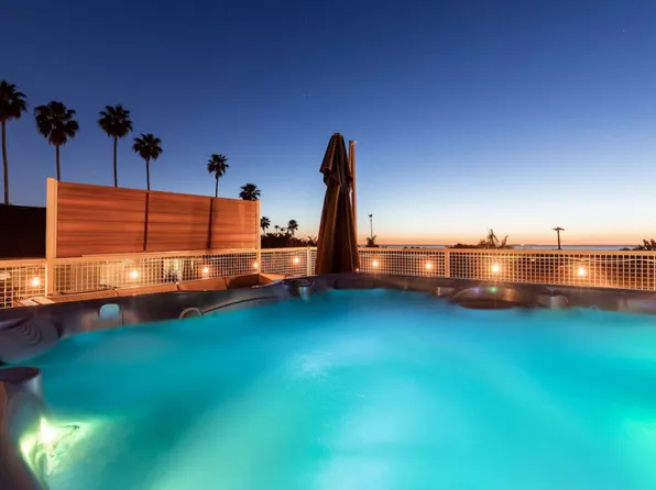 (undisclosed Address), Encinitas, CA 92024