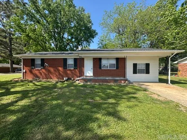 710 Wooten St, Corning, AR 72422