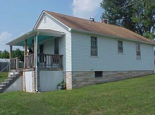 849 Sherwood Ave, Waynesboro, VA 22980