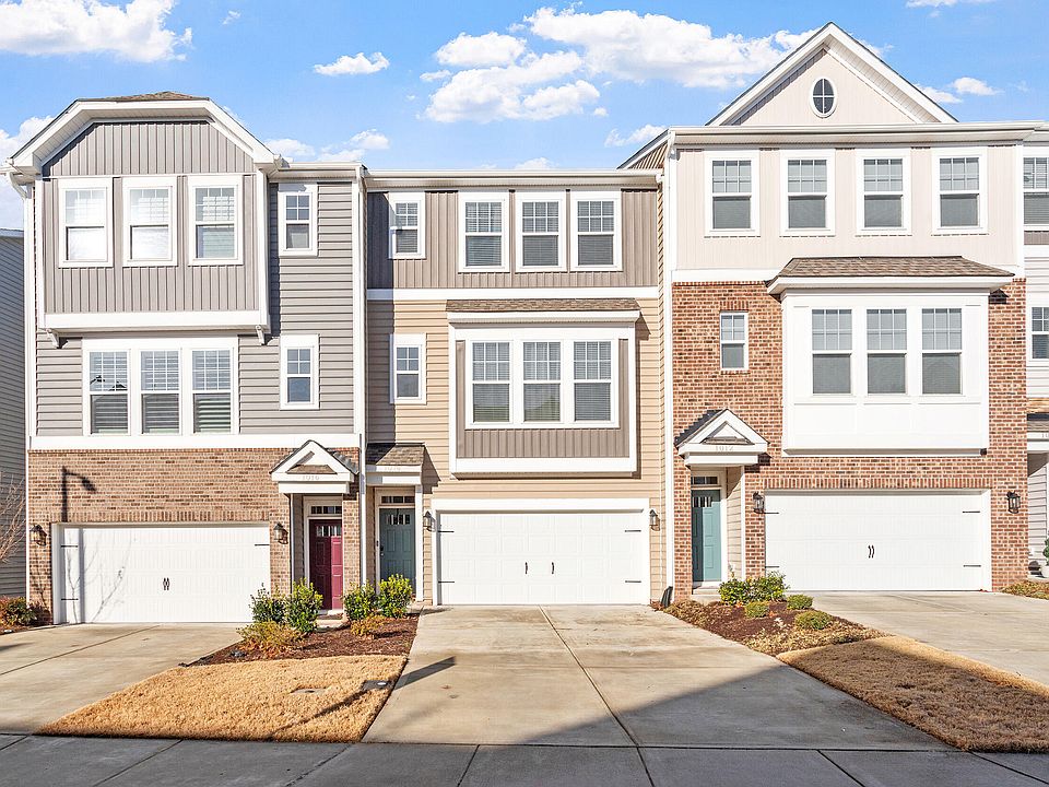 1st image of 1014 Falling Rock Pl