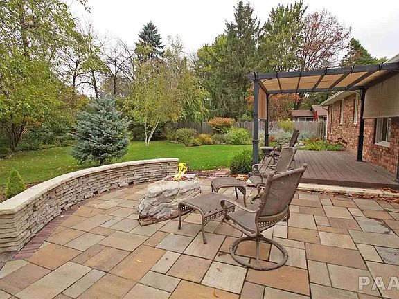 4th image of 8803 N Beechwood Dr