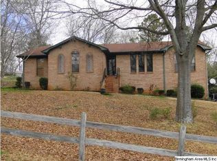 109 Hunters Point Cir, Hoover, AL 35244