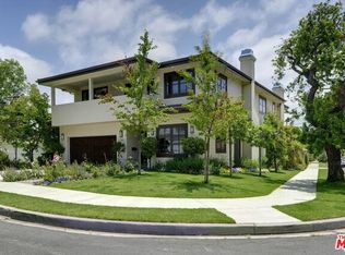 9748 Saturn St, Los Angeles, CA 90035