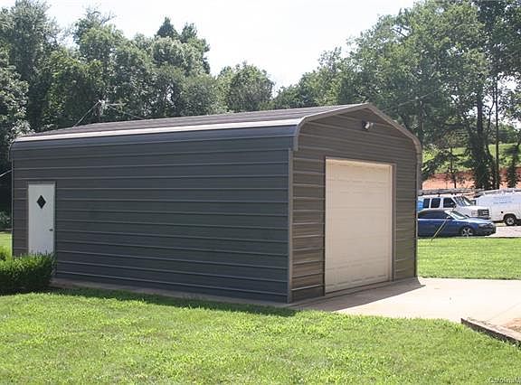5th image of 124 Picardy Ln #22