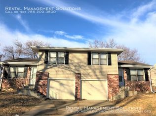 5400 SW West Dr, Topeka, KS 66606