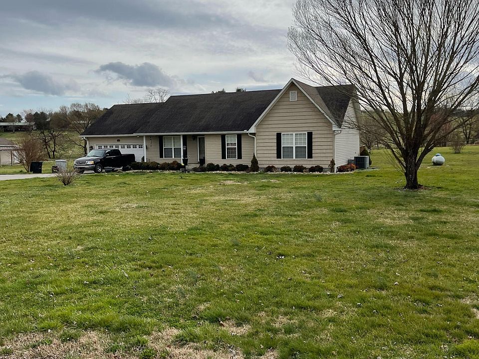 2nd image of 126 Camp Rd