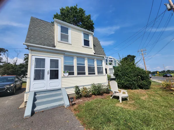 950 Ocean Ave, West Haven, CT 06516