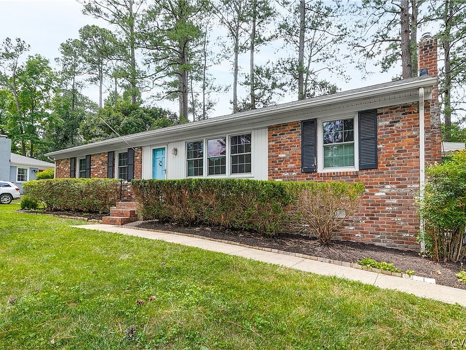 1st image of 3028 Landria Dr