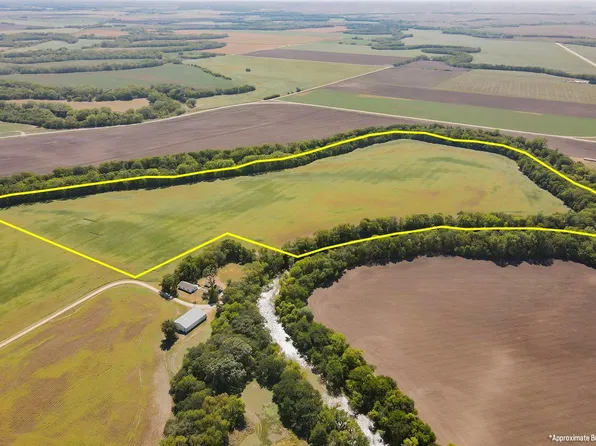677/ACRE S 112th Rd, Minneapolis, KS 67467