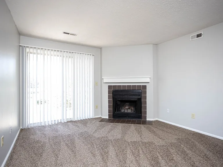 2137 Bentwood Cir #2137-1C — Photo 15