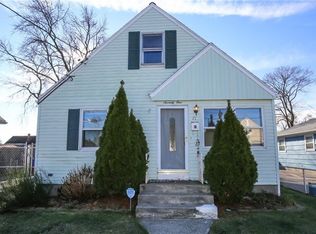 71 Ferris St, Pawtucket, RI 02861