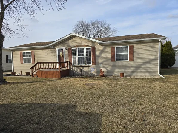 5518 White Pine Ln #0, Roscoe, IL 61073