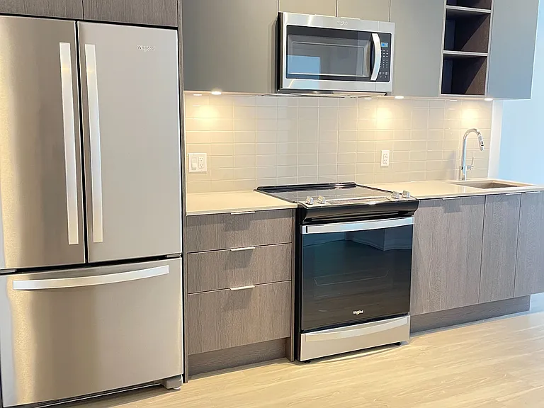 50 Dunfield Ave E #914 — Photo 4