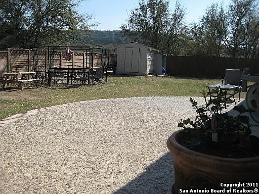 3rd image of 7914 Maddie Ln