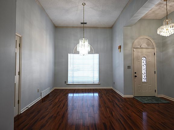 5th image of 5330 Hidden Meadows Dr
