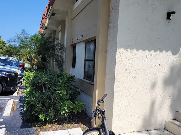 2nd image of 11124 Royal Palm Blvd #6-10