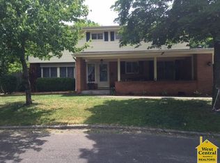 1209 Maple Ln, Sedalia, MO 65301