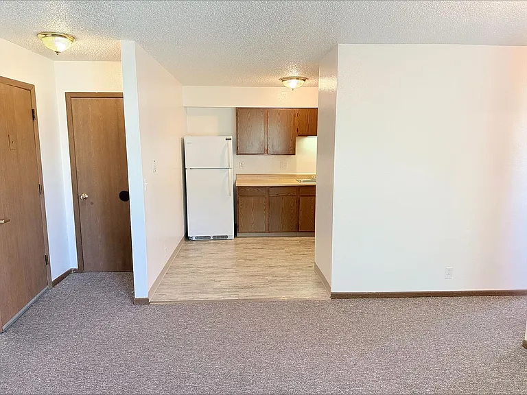 1216 S G Ave — Photo 38