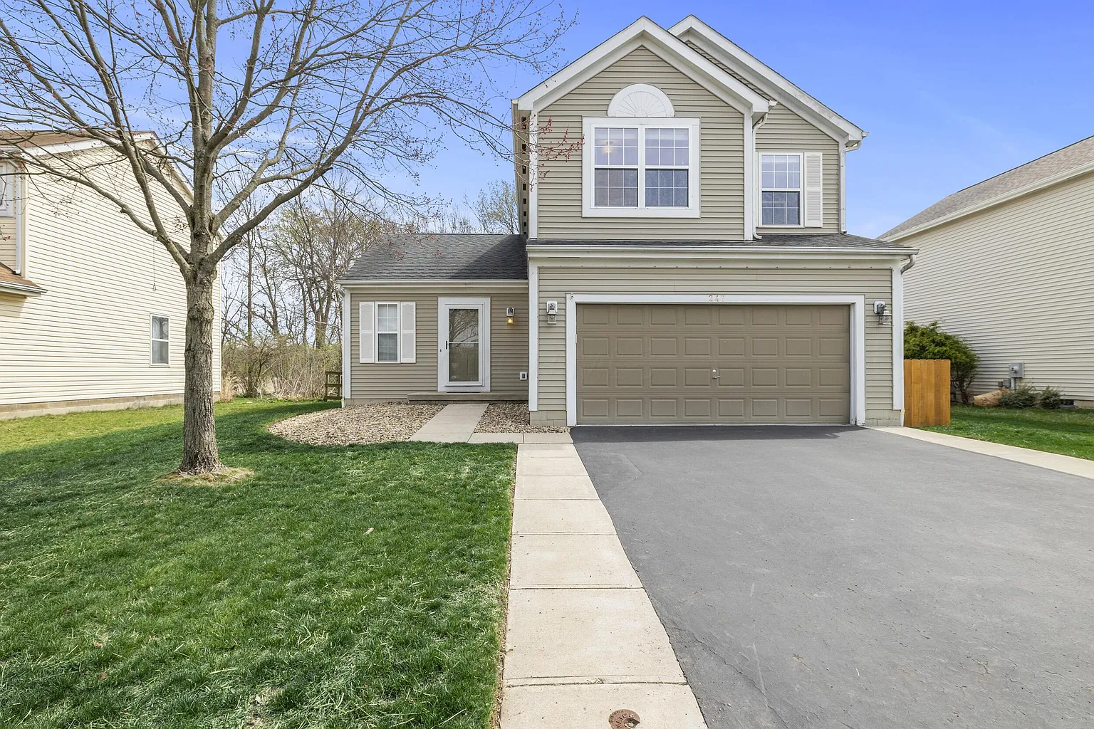 247 Harbinger Dr photo 1