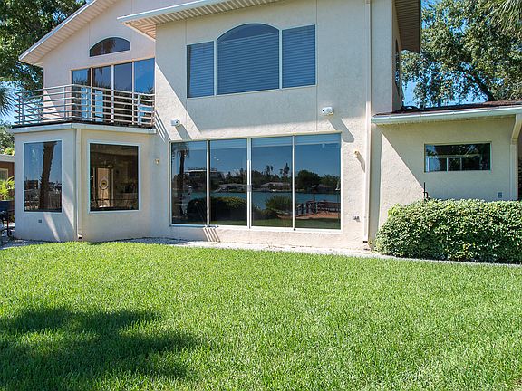 2nd image of 58 Dolphin Dr
