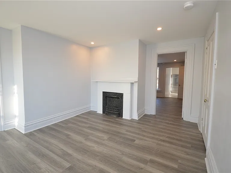 115 Meade Ave — Photo 15