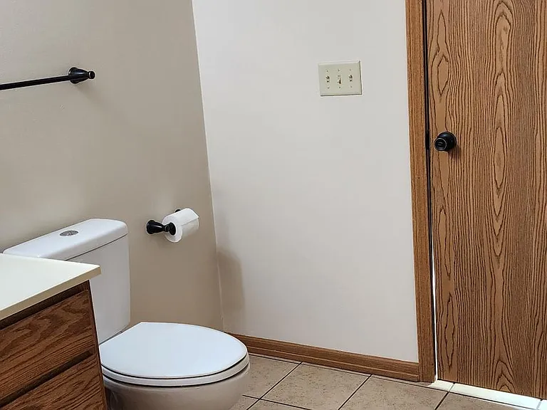 7325 Midland Rd #9 — Photo 21