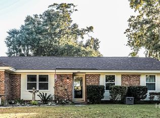 111 Runaway Point Rd, Savannah, GA 31404