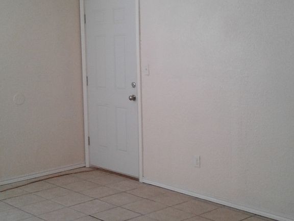 3rd image of 2110 NW Lindy Ave APT D126