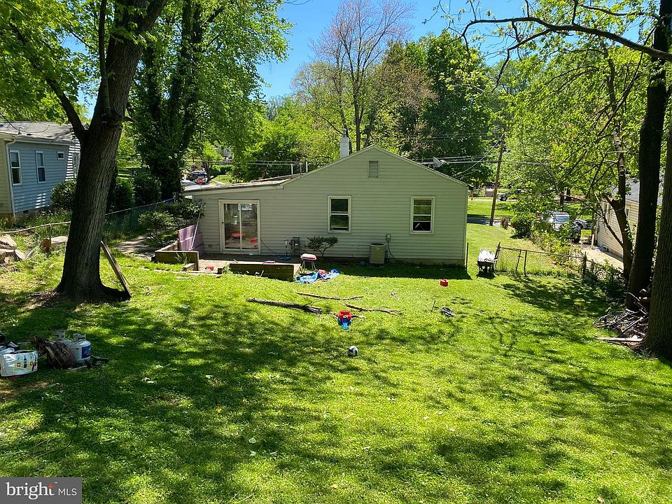 2nd image of 12120 Valleywood Dr