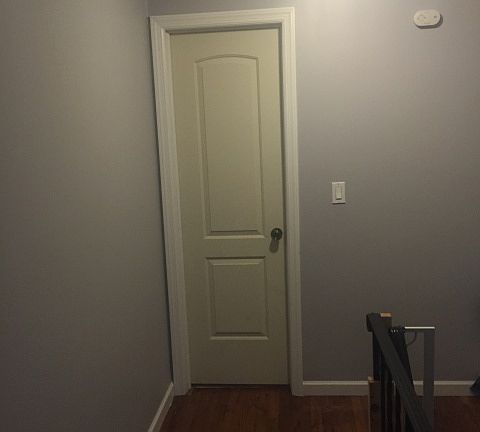 4th image of 327 Ellery St