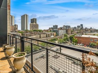 6135 N Broadway St APT 601, Chicago, IL 60660