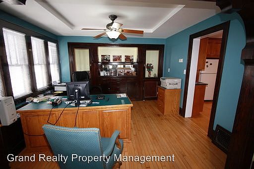3rd image of 963 James Ave