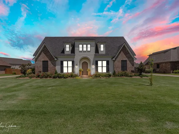 454 Kingston Plantation Blvd, Benton, LA 71006