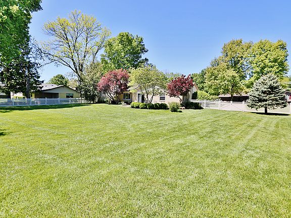 3rd image of 7591 John Elwood Dr