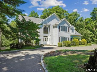 132 East Hunting Ridge Road, Stamford, CT 06903