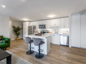 1111 Forestwood Drive, Mississauga