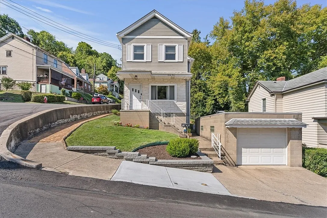 23 Beckert St photo 1