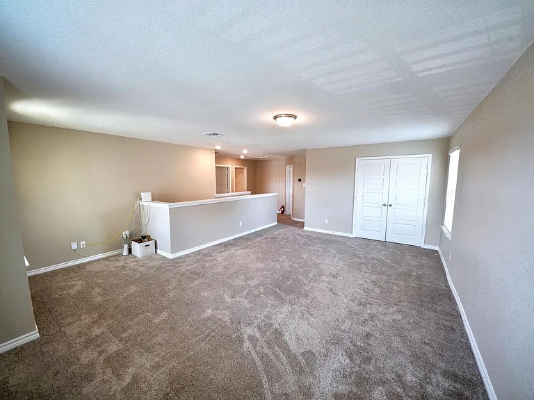 107 Kyle Cv — Photo 24