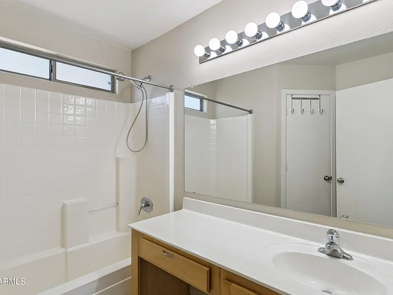 3139 W Matthew Dr — Photo 23